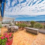 Appartement 2 Pièces Proche Centre - Vue Panoramique - Toit Terrasse