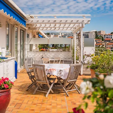 Lägenhet 2 Pieces Proche Centre - Vue Panoramique - Toit Terrasse *