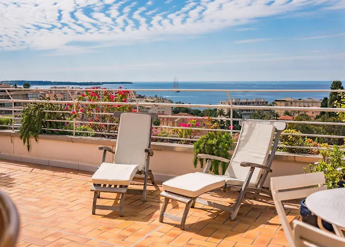 2 Pieces Proche Centre - Vue Panoramique - Toit Terrasse Апартаменты *